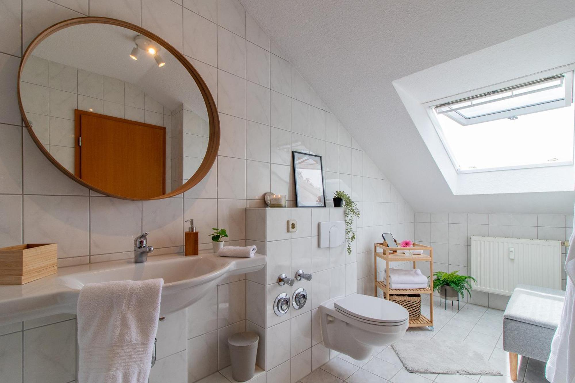 Apartment Sternenhimmel I Aufzug I Stellplatz I Modern Schwarzenberg  Esterno foto
